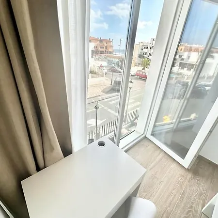 El Queque Sea View 2 Bedroom 2desks And Balcony * コラレホ